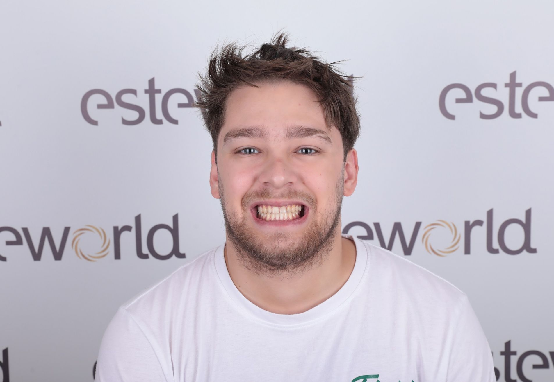 Danilo volledig nieuwe look met kronen